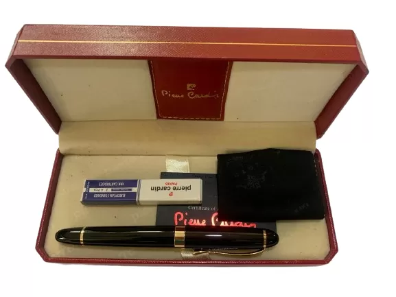 PIERRE CARDIN FOUNTAIN PEN